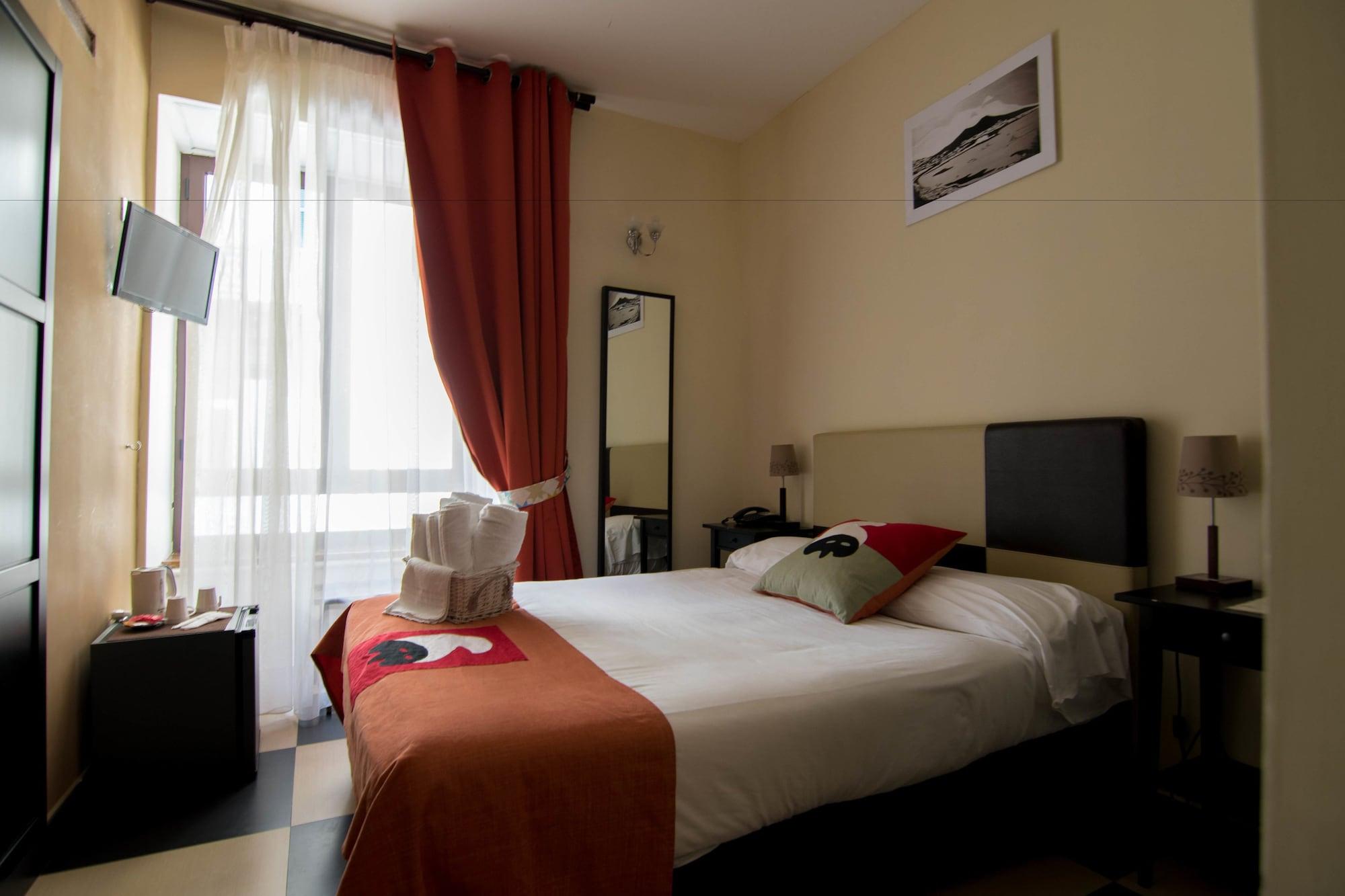 Hotel Plebiscito Aparthotel Napoli Exterior foto