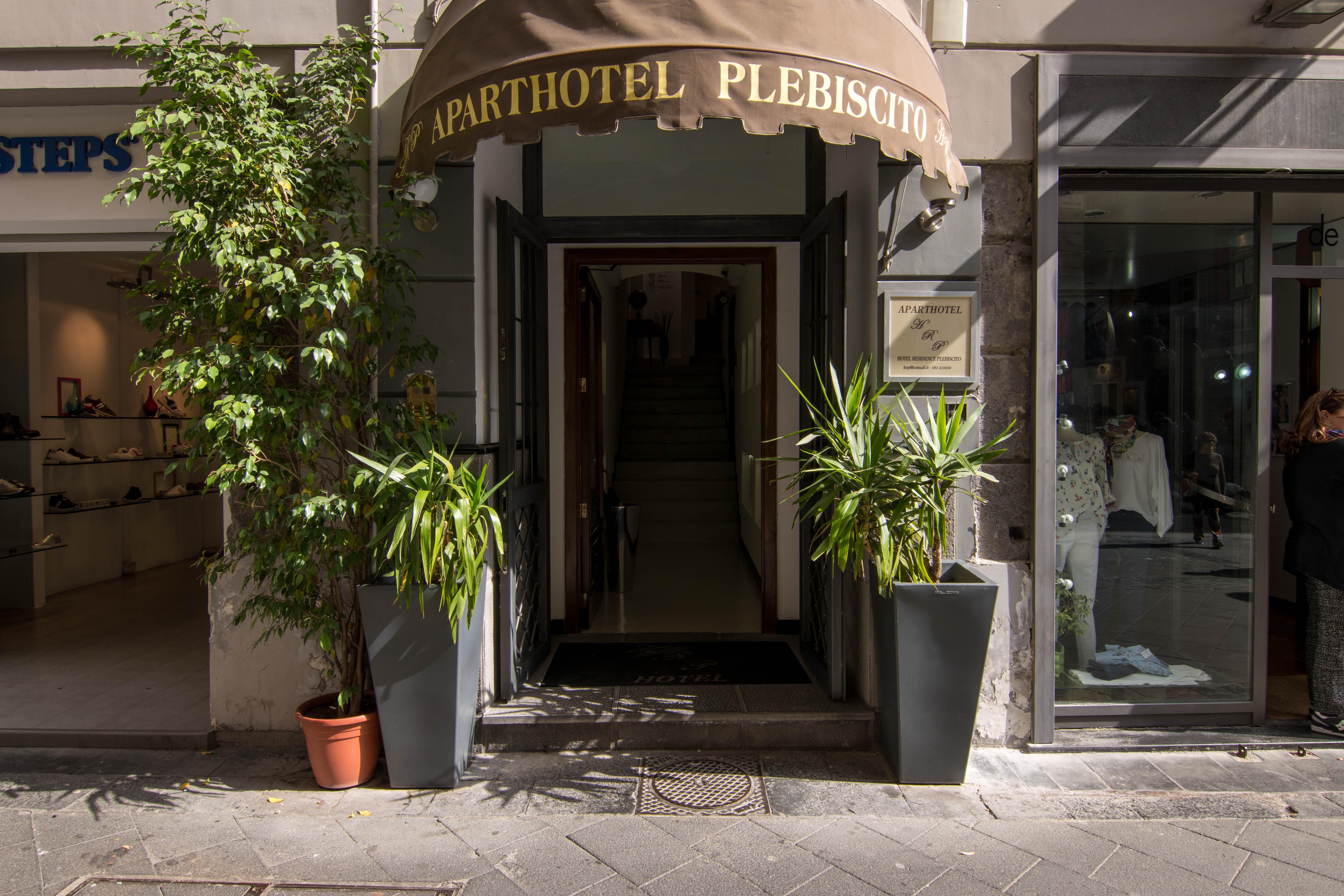 Hotel Plebiscito Aparthotel Napoli Exterior foto