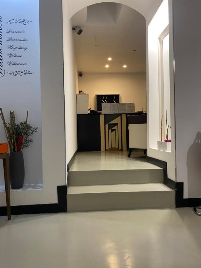 Hotel Plebiscito Aparthotel Napoli Exterior foto
