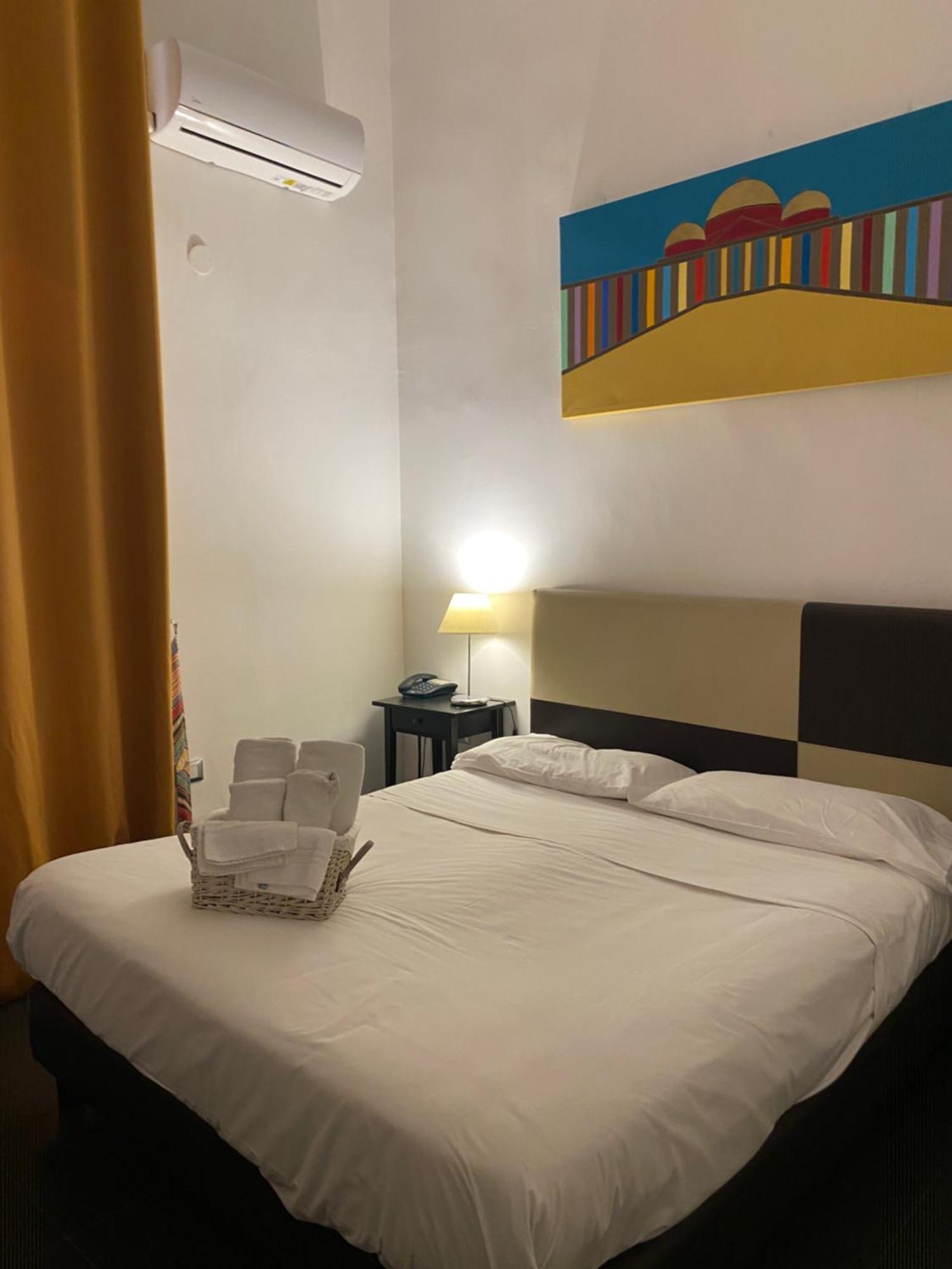 Hotel Plebiscito Aparthotel Napoli Exterior foto
