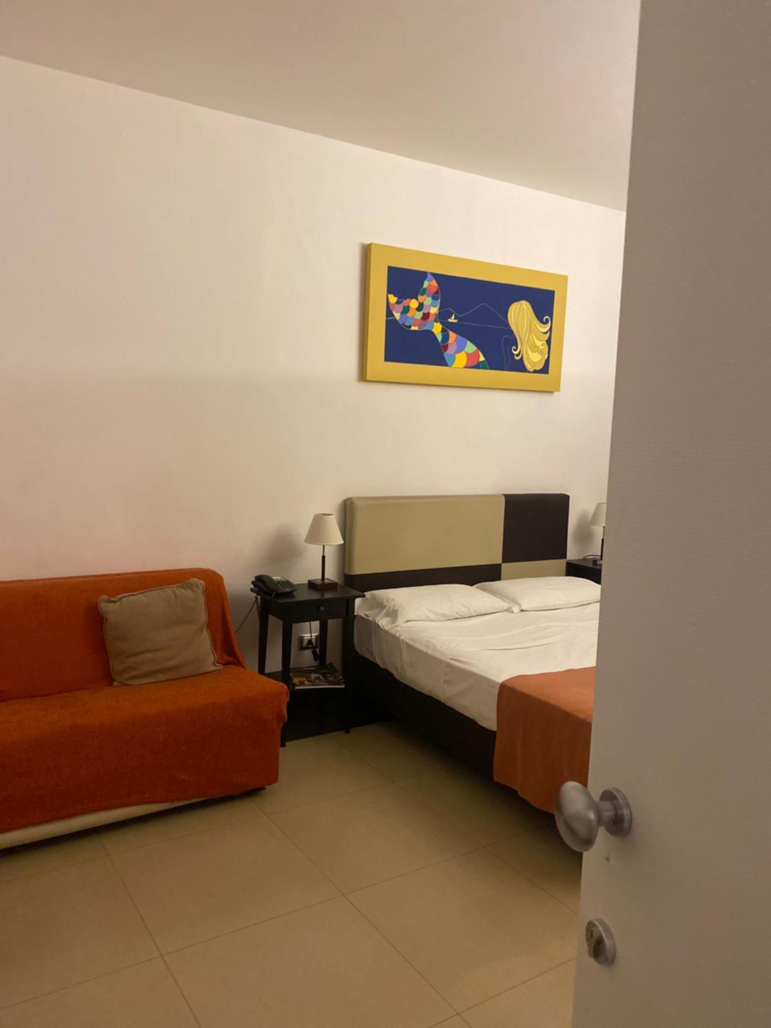 Hotel Plebiscito Aparthotel Napoli Exterior foto